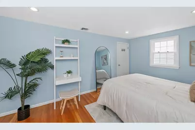 203 Woburn Street, Medford, MA 02155 - Photo 9