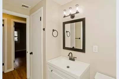 82 Gill St, Chicopee, MA 01013 - Photo 11