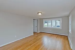 82 Gill St, Chicopee, MA 01013 - Photo 7