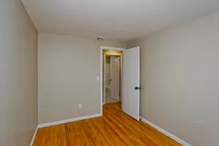 82 Gill St, Chicopee, MA 01013 - Photo 21