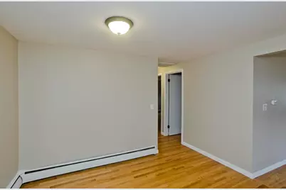 82 Gill St, Chicopee, MA 01013 - Photo 13