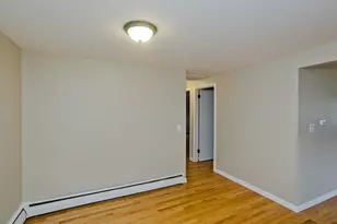 82 Gill St, Chicopee, MA 01013 - Photo 13