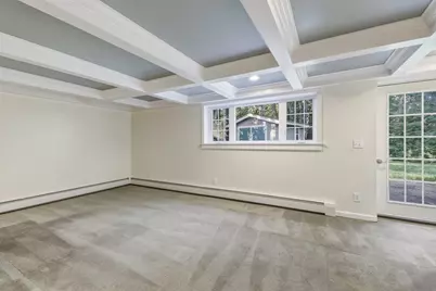 34 Skyridge Ln, Springfield, MA 01128 - Photo 31