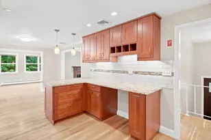 14 Highgate St, Needham, MA 02492 - Photo 7
