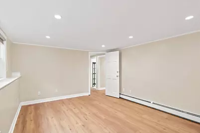 14 Highgate St, Needham, MA 02492 - Photo 27