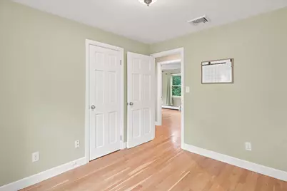 14 Highgate St, Needham, MA 02492 - Photo 21