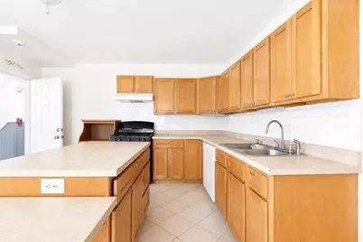 414 Rathbun St, Woonsocket, RI 02895 - Photo 9
