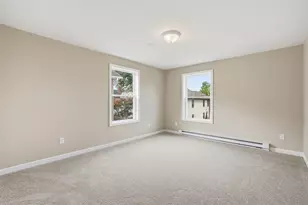4 Phelps Ave, Westfield, MA 01085 - Photo 5