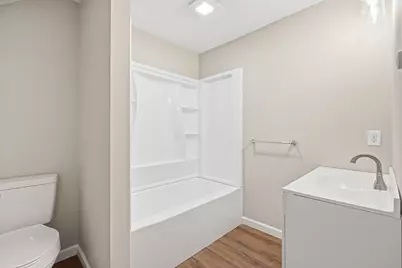 4 Phelps Ave, Westfield, MA 01085 - Photo 21