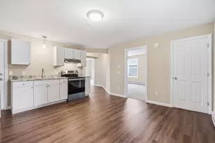 4 Phelps Ave, Westfield, MA 01085 - Photo 15