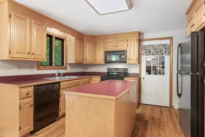 25 Caswell Ct, Douglas, MA 01516 - Photo 11