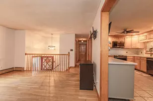 191 Cynthia Dr, Raynham, MA 02767 - Photo 13