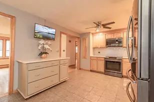 191 Cynthia Dr, Raynham, MA 02767 - Photo 7