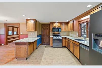 209 Highland Ave, Quincy, MA 02170 - Photo 5