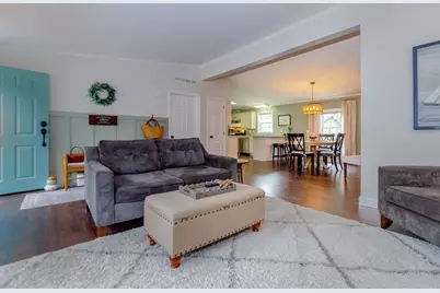 701 Oak Point Drive, Middleborough, MA 02346 - Photo 5