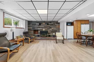 15 Madison Ct, Westport, MA 02790 - Photo 35