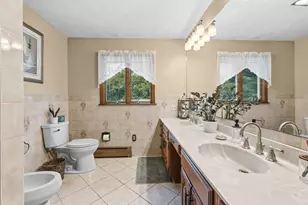 15 Madison Ct, Westport, MA 02790 - Photo 41
