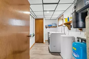 15 Madison Ct, Westport, MA 02790 - Photo 37