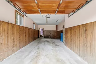 15 Madison Ct, Westport, MA 02790 - Photo 5