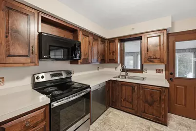 44 Dennison Hill Rd, Southbridge, MA 01550 - Photo 5