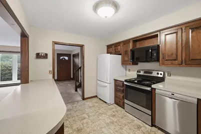 44 Dennison Hill Rd, Southbridge, MA 01550 - Photo 3