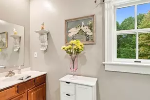 63 Wood St, Holden, MA 01522 - Photo 33