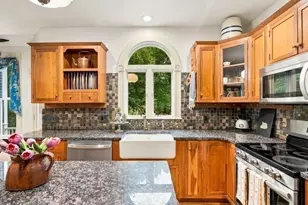63 Wood St, Holden, MA 01522 - Photo 15