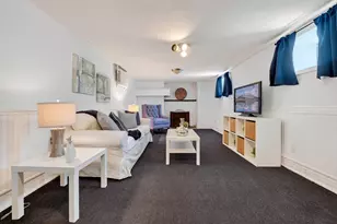 37 Norman Rd, Melrose, MA 02176 - Photo 33