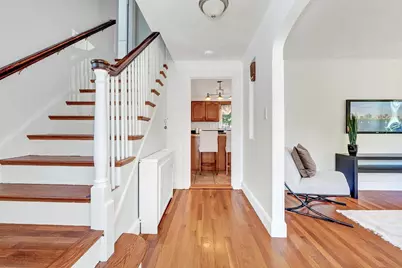 37 Norman Rd, Melrose, MA 02176 - Photo 3