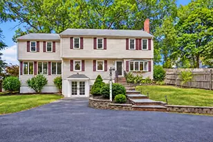 25 Evelyn Pl, Quincy, MA 02171 - Photo 1