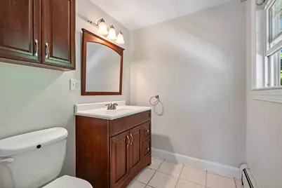 25 Evelyn Pl, Quincy, MA 02171 - Photo 23