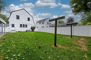 15 Mills St, Dedham, MA 02026 - Photo 35