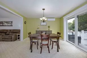 2 Elm St, Medway, MA 02053 - Photo 9