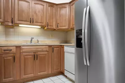 180 Green Street #411, Melrose, MA 02176 - Photo 5