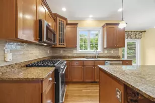 3 Trappers Path, Lakeville, MA 02347 - Photo 7