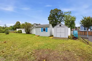 672 Shawsheen St, Tewksbury, MA 01876 - Photo 33