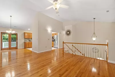 17 Teddy Road, Worcester, MA 01603 - Photo 3