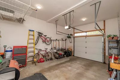 210 Market St, Amesbury, MA 01913 - Photo 17