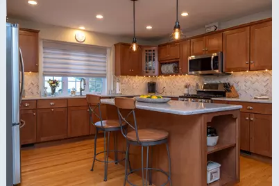 210 Market St, Amesbury, MA 01913 - Photo 3