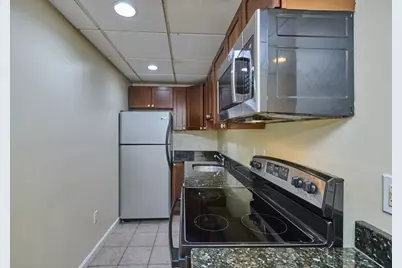 7 Lothian Rd #B, Boston, MA 02135 - Photo 7