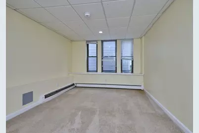 7 Lothian Rd #B, Boston, MA 02135 - Photo 15
