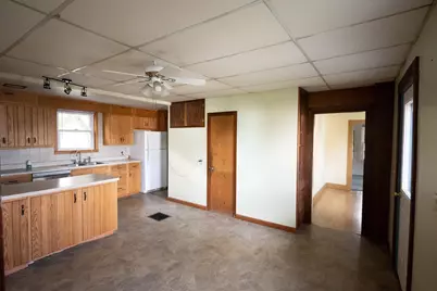 66 Phillips St, Fitchburg, MA 01420 - Photo 13