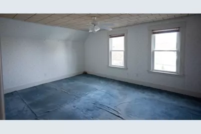 66 Phillips St, Fitchburg, MA 01420 - Photo 21
