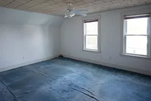 66 Phillips St, Fitchburg, MA 01420 - Photo 21