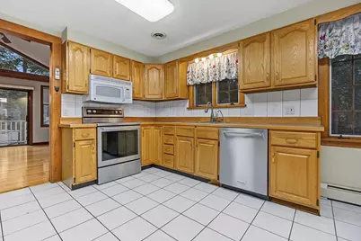 1066 Main St, Haverhill, MA 01830 - Photo 13