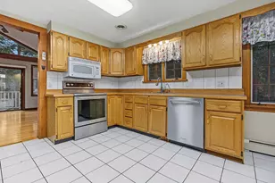 1066 Main St, Haverhill, MA 01830 - Photo 13