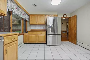 1066 Main St, Haverhill, MA 01830 - Photo 17