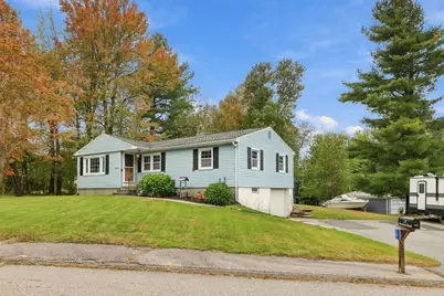 17 Phoenix Rd, Auburn, MA 01501 - Photo 1