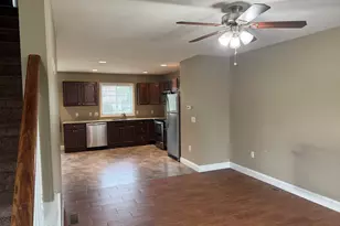 74 Moseley Ave, Westfield, MA 01085 - Photo 7