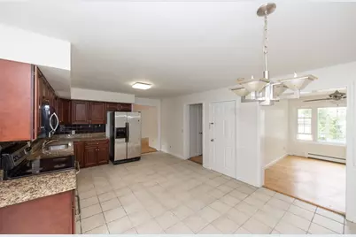 24 Ellsmere St, Worcester, MA 01604 - Photo 13